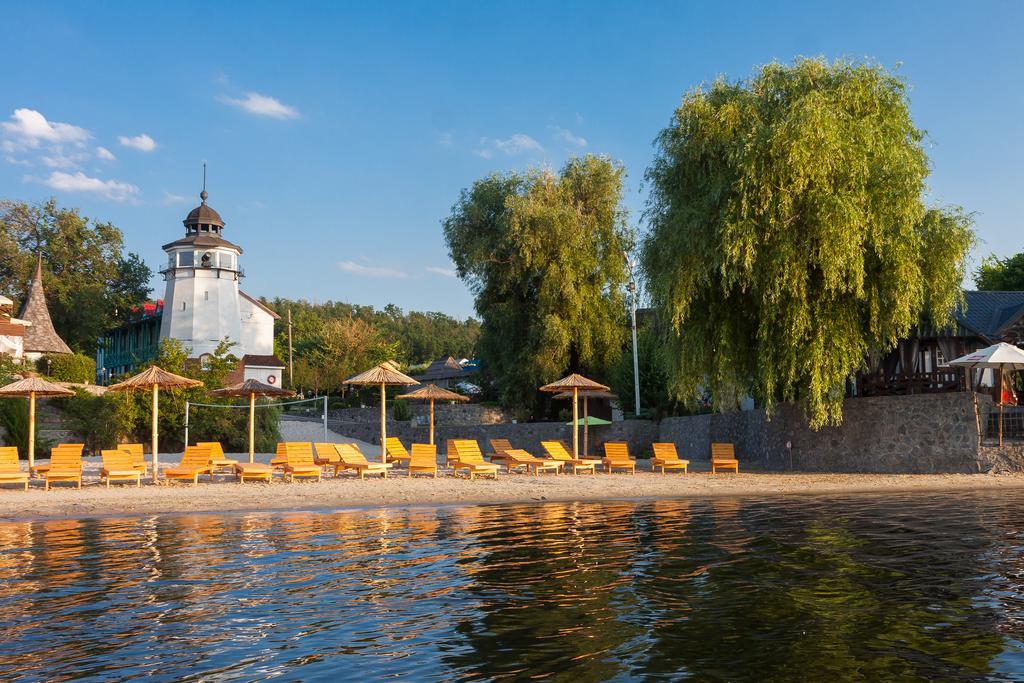 Mayak Resort Kam'yani Potoky Exterior foto